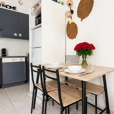 Maison Avec Terrasse, Piscine Partagee, 5 Mn * 圣西普里安