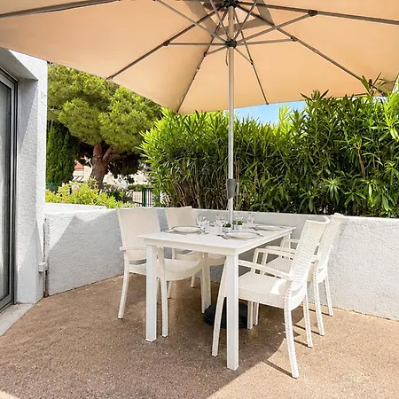 Maison Avec Terrasse, Piscine Partagee, 5 Mn 度假居 *