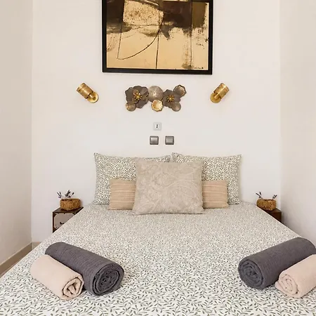 Maison Avec Terrasse, Piscine Partagee, 5 Mn Ferienhaus *